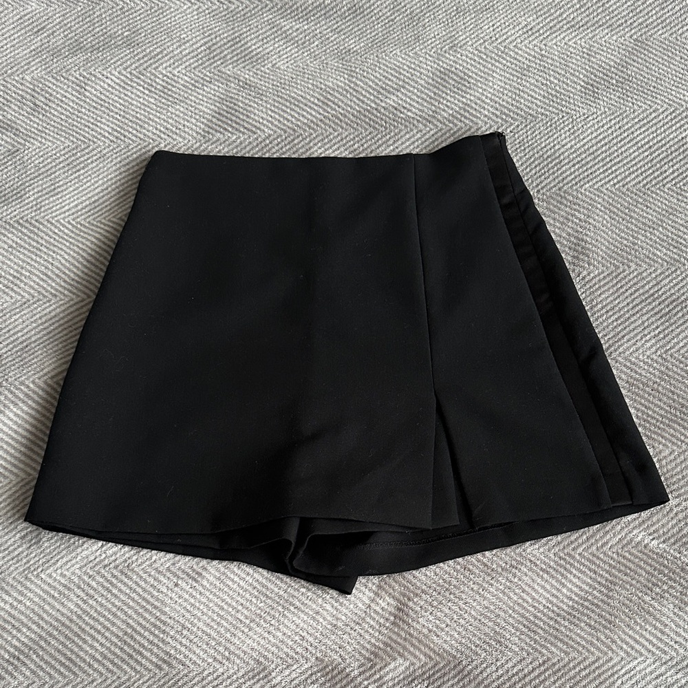 Zara Elegant Black Skort